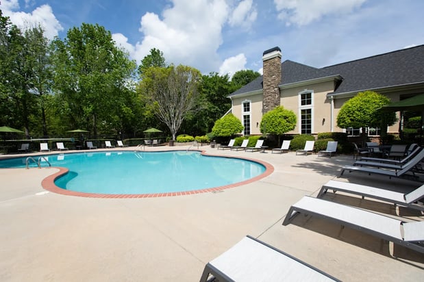 Images Lakeside Villas