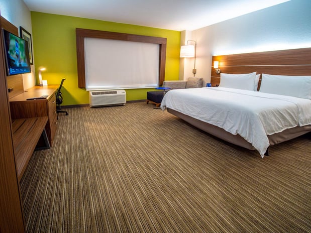 Images Holiday Inn Express & Suites Oklahoma City Airport by IHG