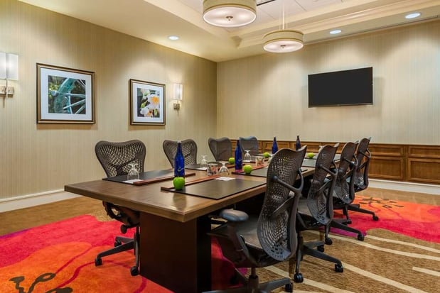 Images Hilton Garden Inn Wayne