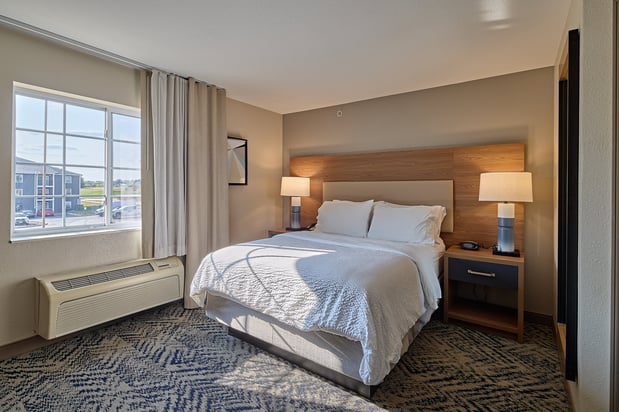 Images Candlewood Suites Peoria at Grand Prairie by IHG
