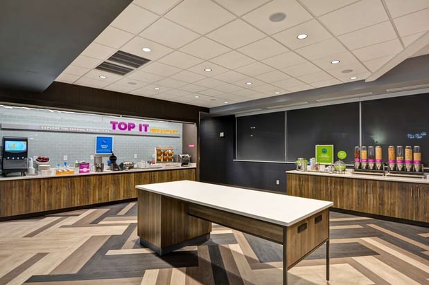 Images Tru by Hilton Syracuse North Airport Area