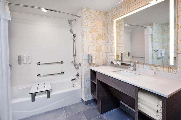 Images Home2 Suites by Hilton Grand Rapids Northeast