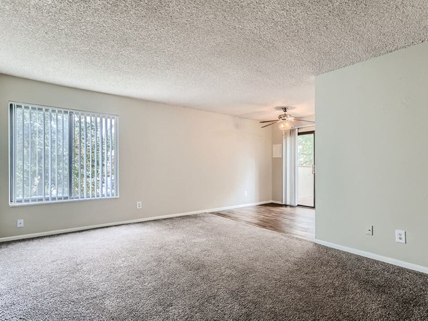 Images Meadow Lark Apartments