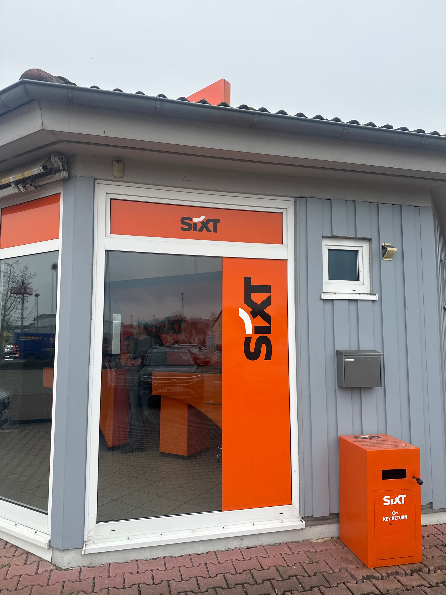 SIXT Autovermietung Sinsheim, Steinsbergstr. 3 in Sinsheim