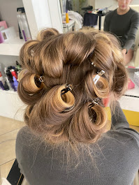 Images Merci Blow Dry Bar