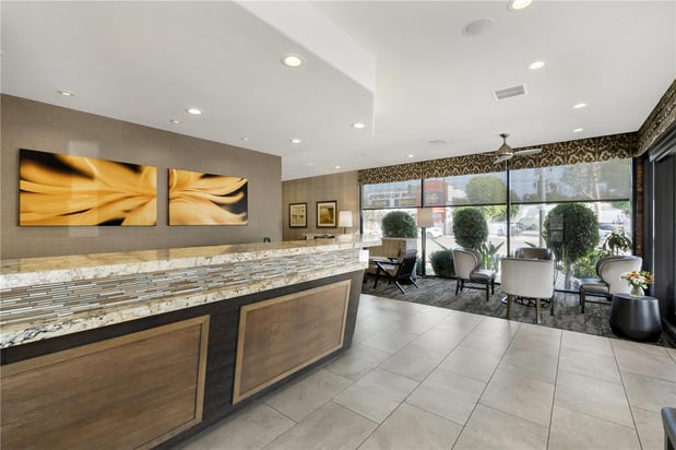 Images Best Western Plus Carriage Inn