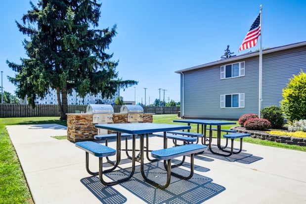 Images Newcastle Apartments & Townhomes