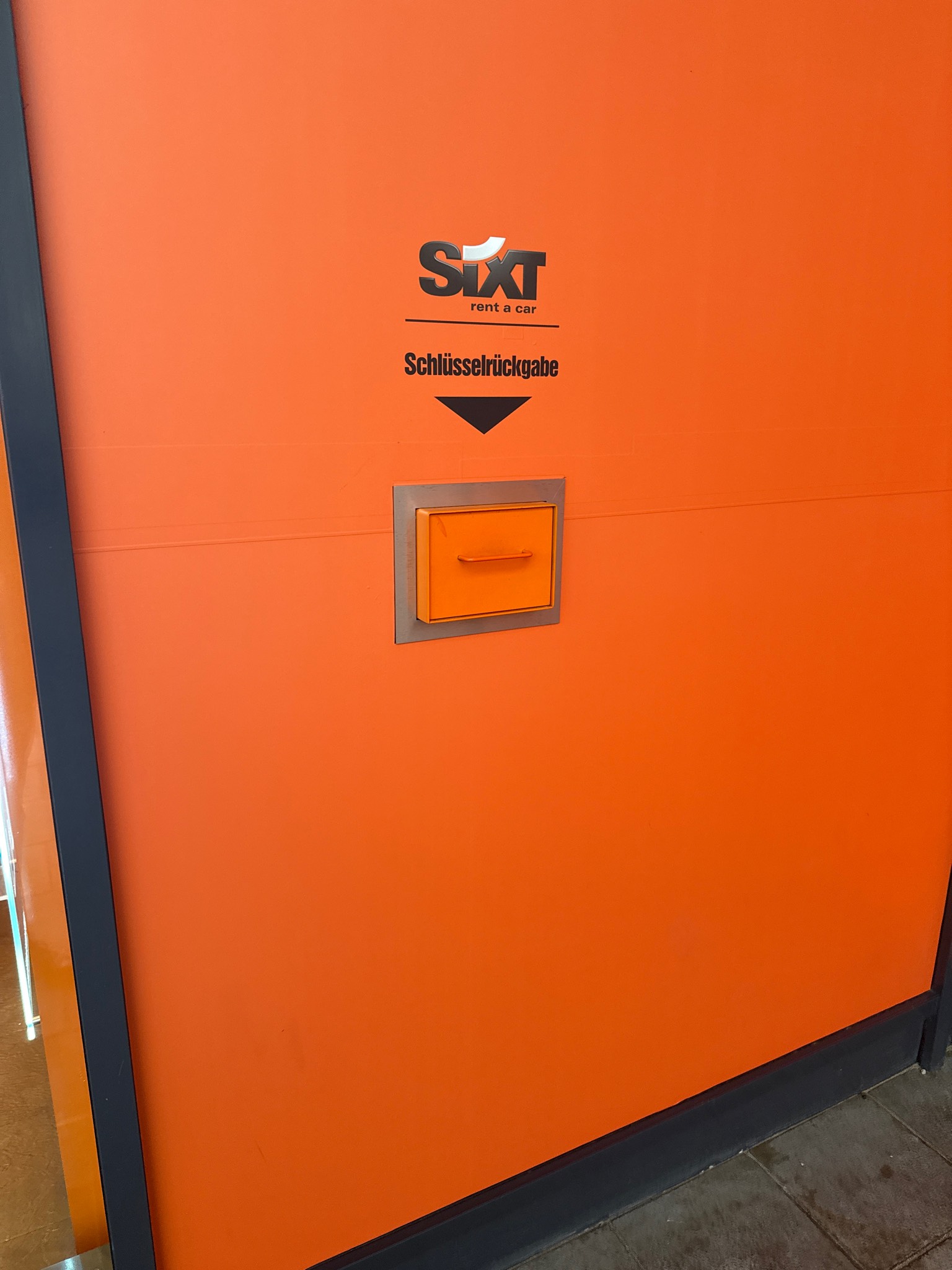 Bild 21 SIXT Autovermietung München Messestadt Riem in München