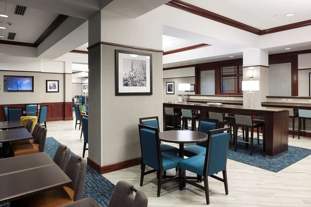 Images Hampton Inn & Suites Oklahoma City-Bricktown