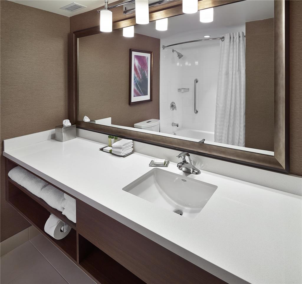 Images DoubleTree by Hilton Hotel West Edmonton