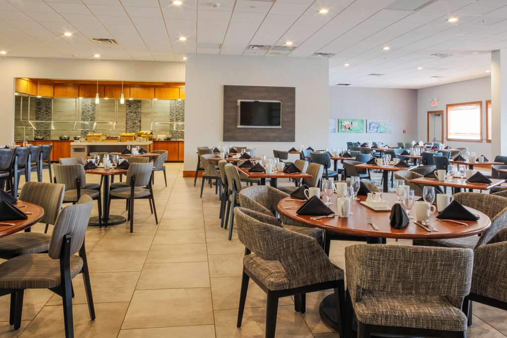 Restaurant DoubleTree by Hilton Hotel Rochester Rochester (585)475-1510
