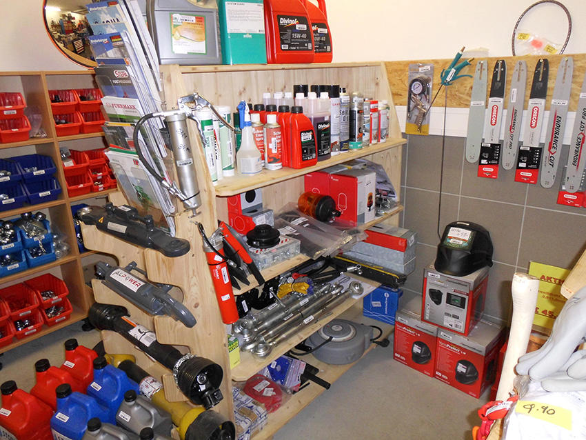 AIGNER GmbH - Land & Gartentechnik, Agrar, Harterstraße 40 in Eggersdorf bei Graz