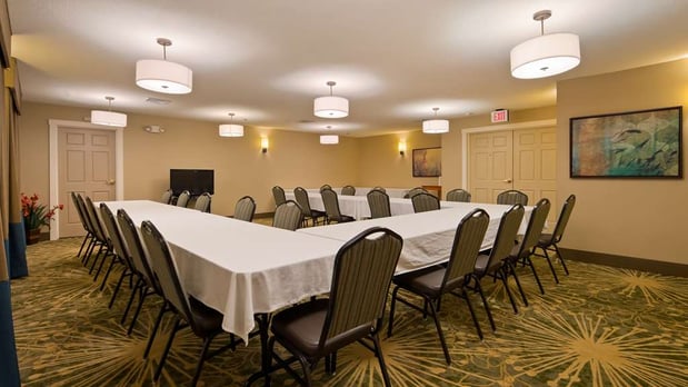 Images Best Western Plus Menomonie Inn & Suites