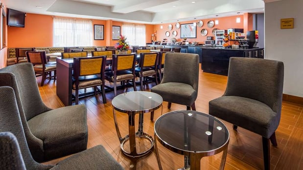 Images Best Western Plus Barsana Hotel & Suites