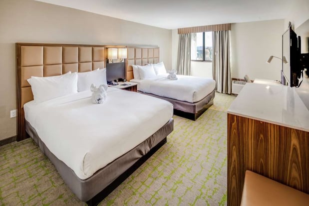 Images DoubleTree by Hilton Huntington
