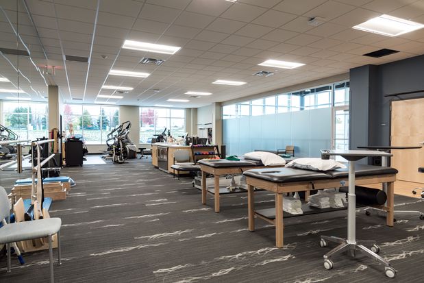 Images Twin Cities Orthopedics with Urgent Care Woodbury