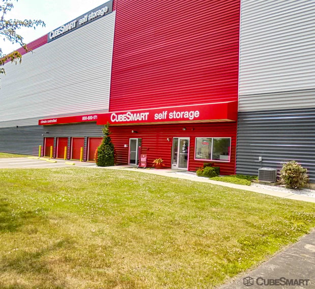 Images CubeSmart Self Storage