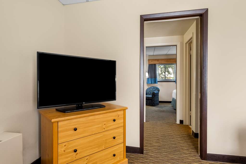 Queen Suite