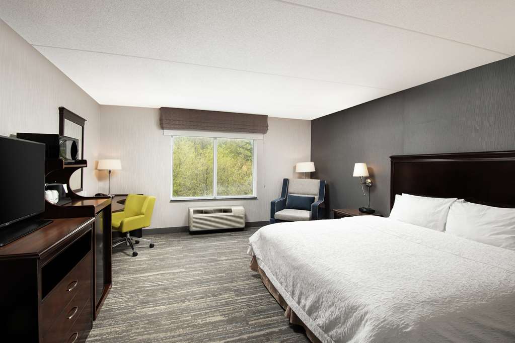 Images Hampton Inn & Suites by Hilton Barrie