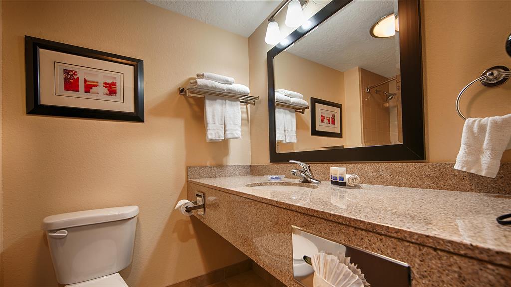 Bathroom Best Western Plus Airport Inn & Suites Salt Lake City (801)428-0900