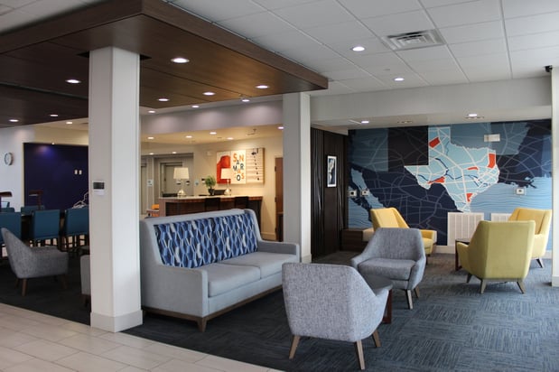 Images Holiday Inn Express & Suites San Marcos South by IHG