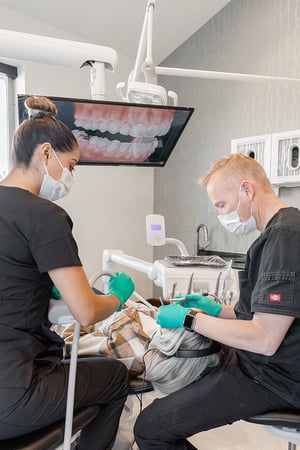 Images THE ēSSENTIAL DENTIST