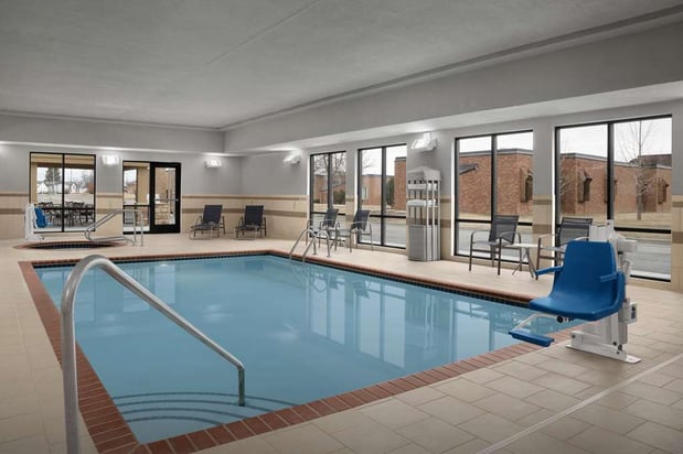 Images Hampton Inn & Suites Williston