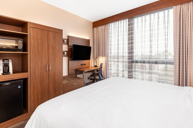 Images Holiday Inn Express Nyc Brooklyn - Sunset Park by IHG