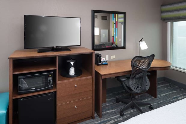 Images Hampton Inn & Suites Chicago-North Shore/Skokie