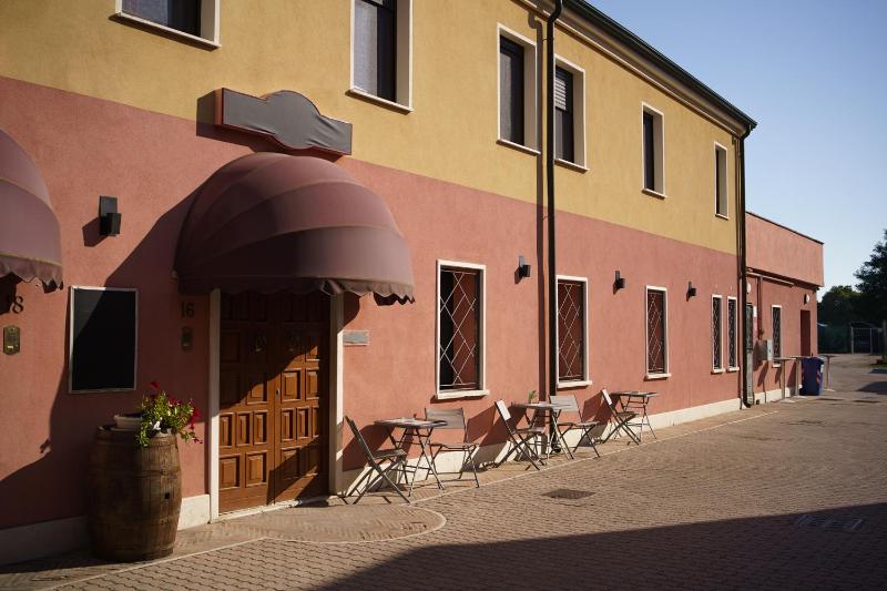 Images Rooster hotel