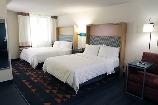 Images Holiday Inn Champaign by IHG
