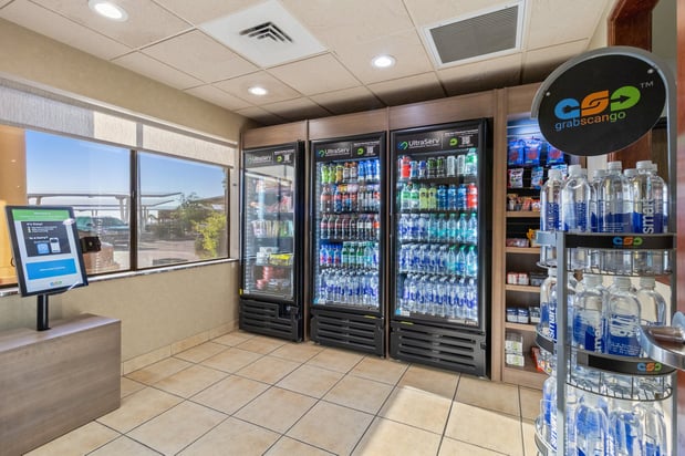 Images Holiday Inn Express & Suites Barstow-Outlet Center by IHG