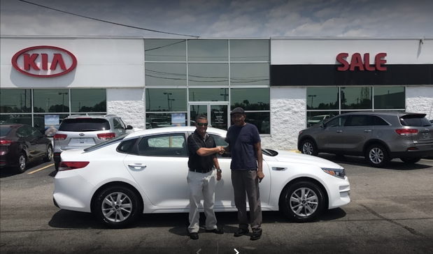 Images Kia of Kinston