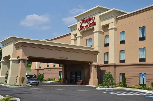 Images Hampton Inn & Suites Sharon