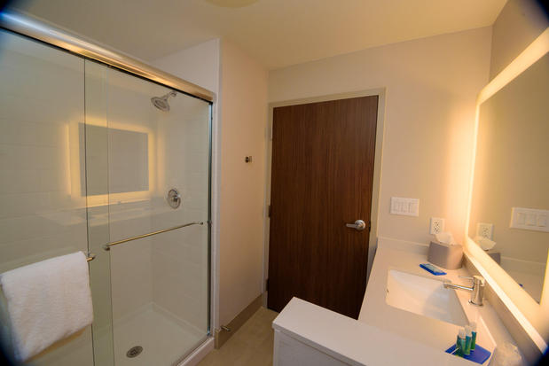 Images Holiday Inn Express & Suites McKinney - Frisco East by IHG