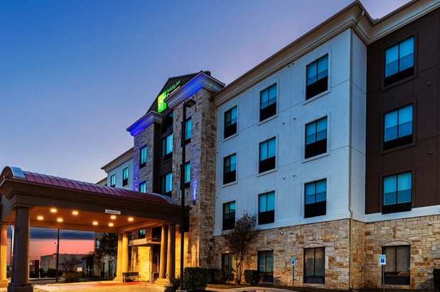 Images Holiday Inn Express & Suites del Rio by IHG