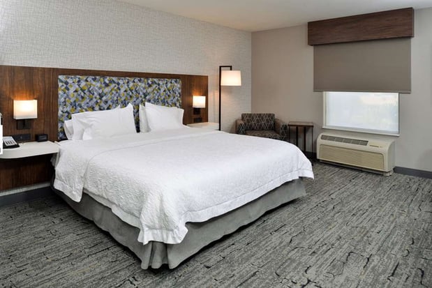 Images Hampton Inn & Suites Las Vegas Airport