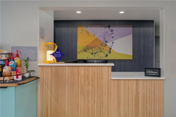 Images Spark by Hilton Carlisle South