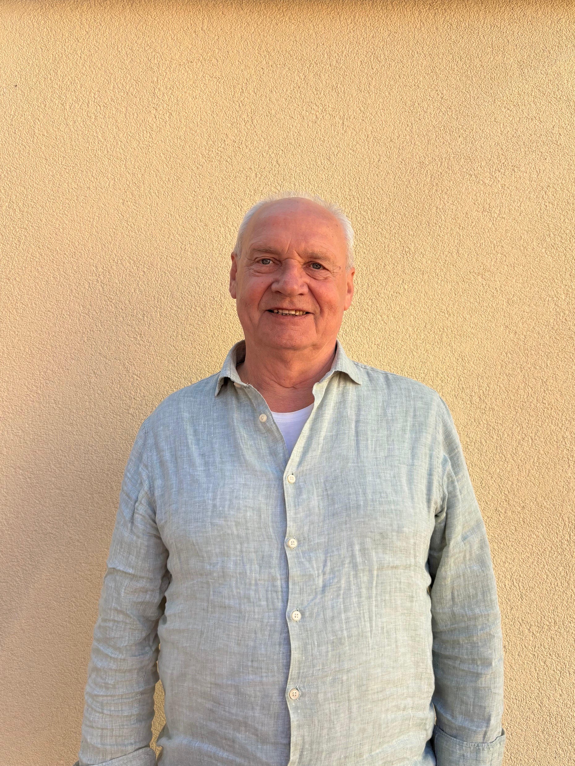 AXA Versicherung Hecht & Schnak oHG in Rostock, Schiffbauerring 59 in Rostock