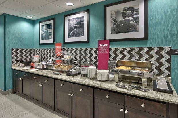 Images Hampton Inn & Suites Albuquerque Airport