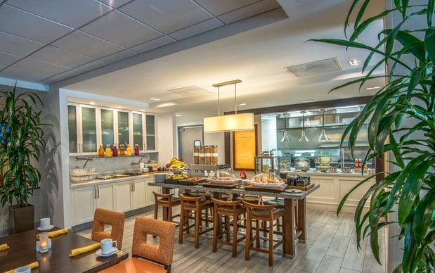 Images Hilton Garden Inn Reagan National Airport