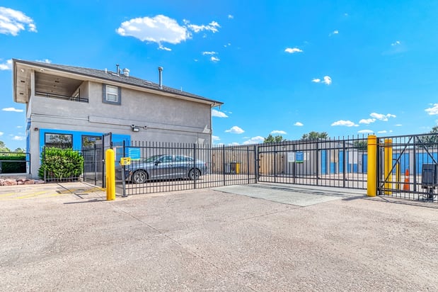 Images SmartStop Self Storage