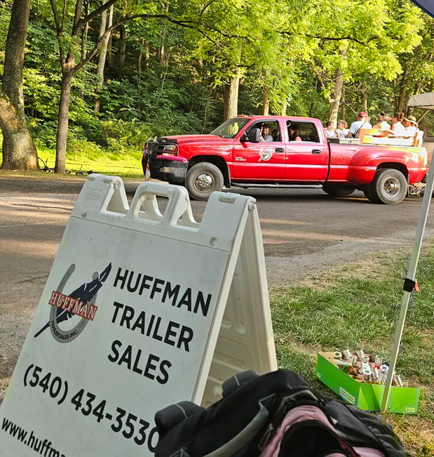 Images Huffman Trailer Sales, INC
