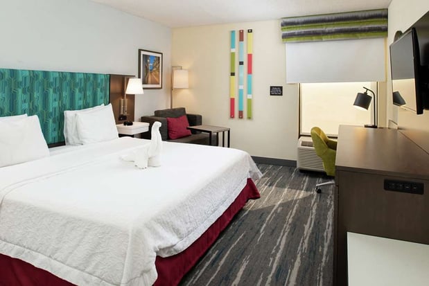 Images Hampton Inn Greensboro-Airport