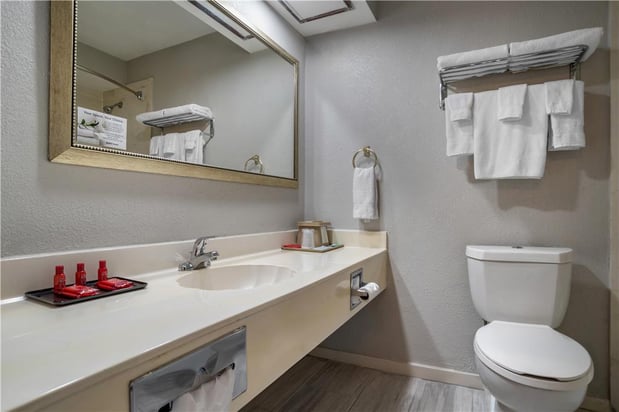Images SureStay Plus by Best Western Greenwood