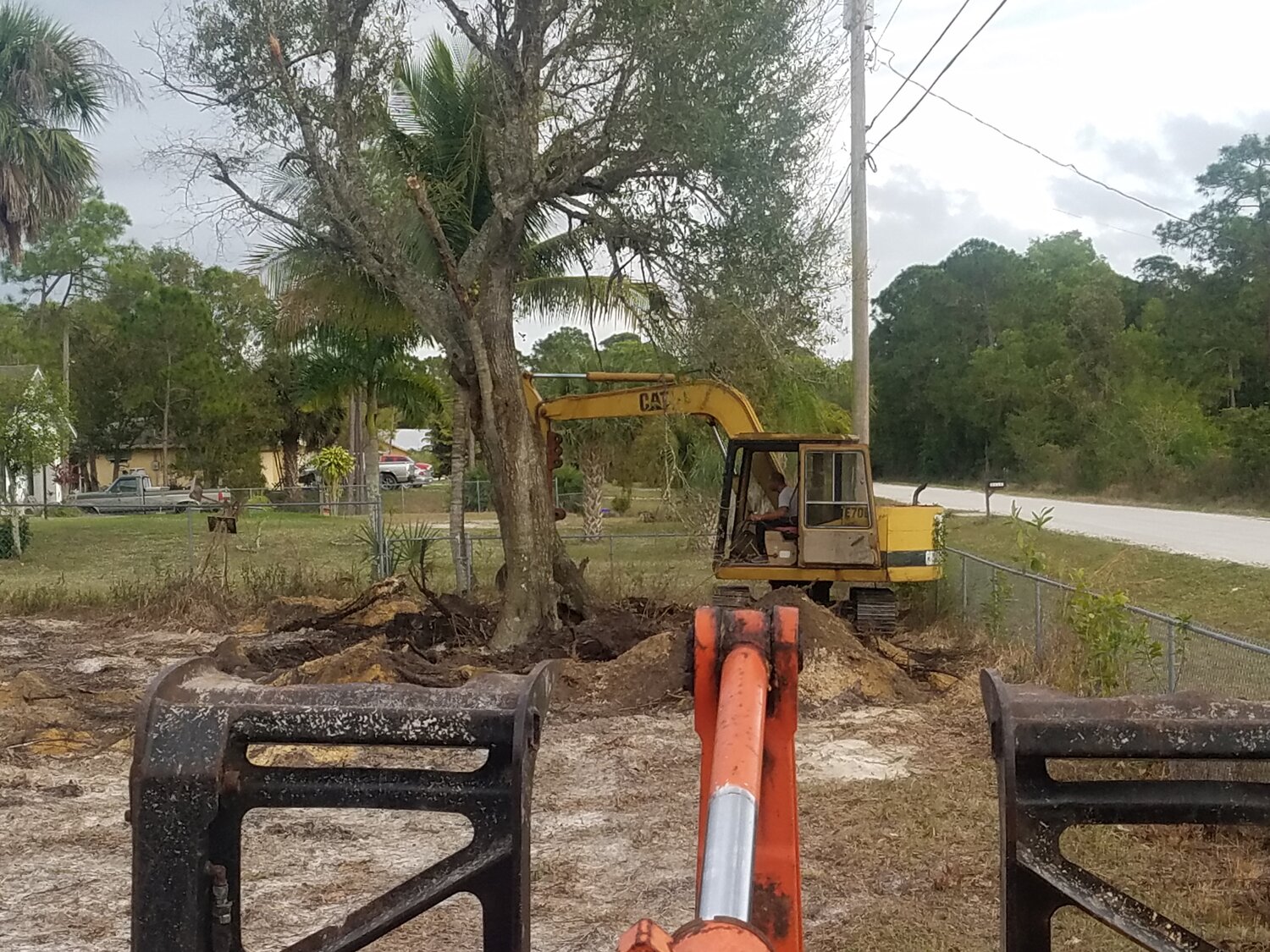 Lee's Excavating of South Florida, LLC Photo