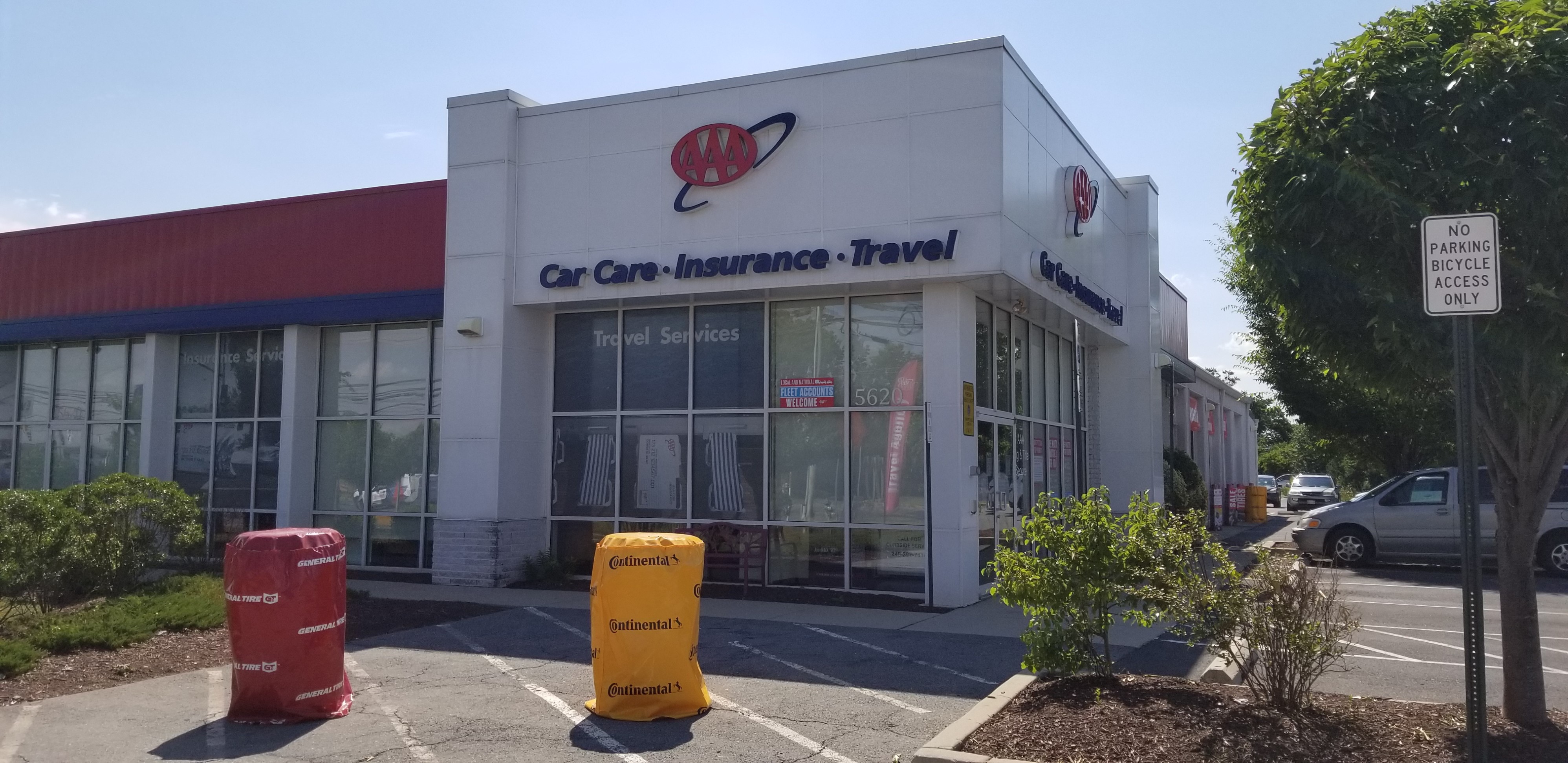 AAA Frederick Car Care Insurance Travel Center Photo