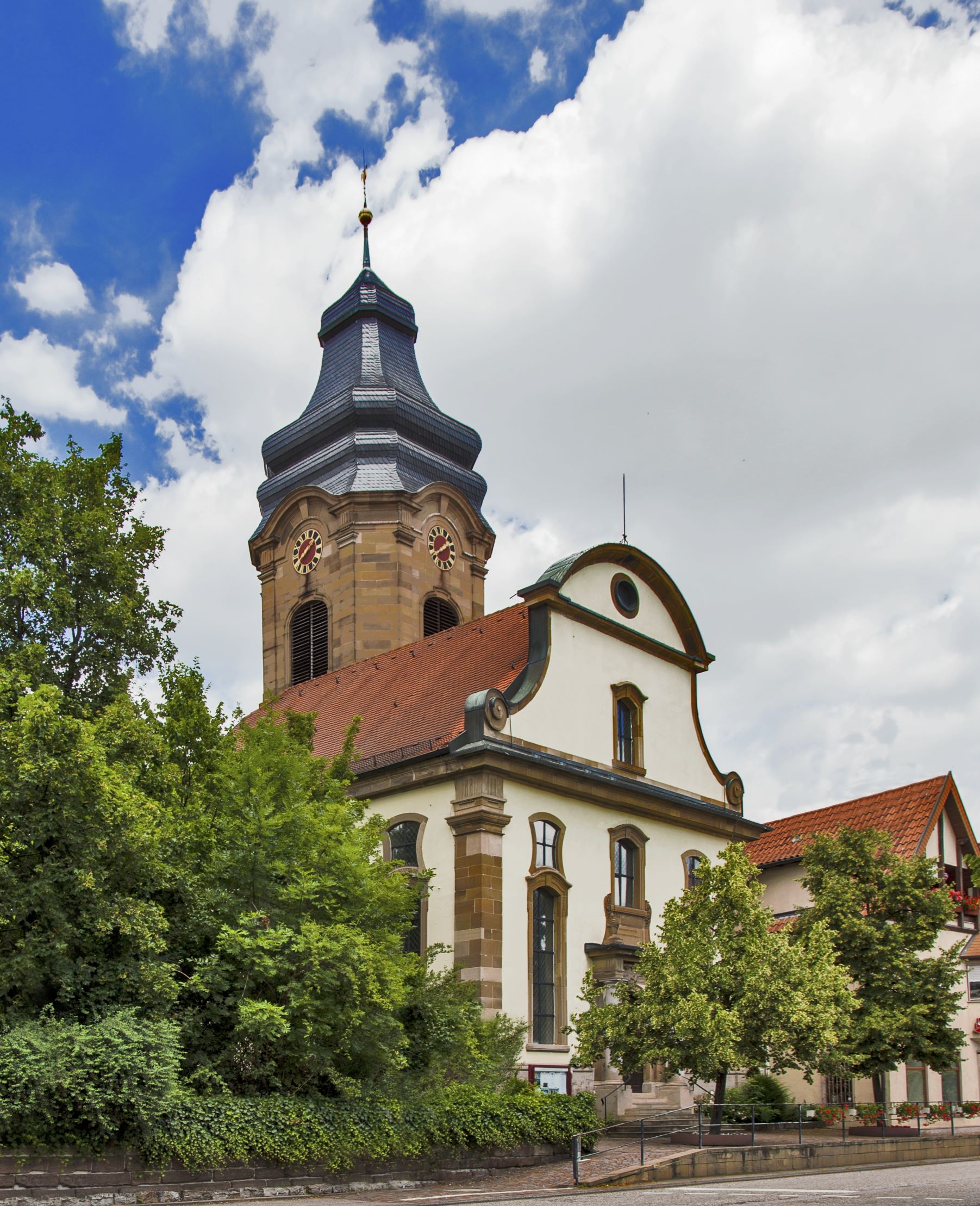 Stephanuskirche - Evangelische Kirchengemeinde Abstatt, Rathausstraße 29 in Abstatt