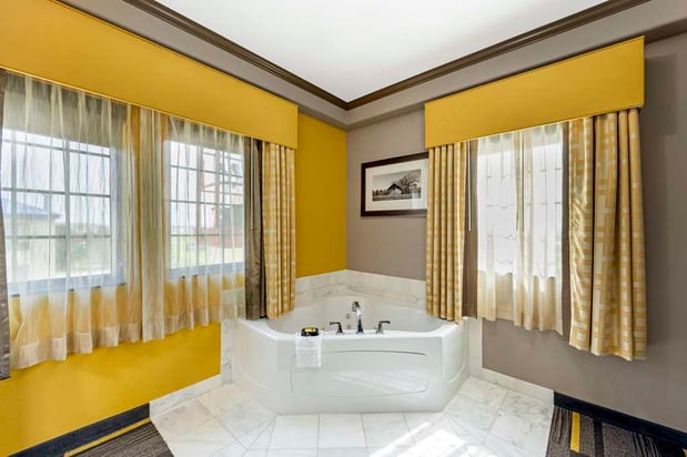 Images Best Western Plus Emerald Inn & Suites