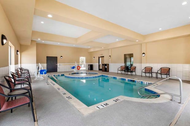 Images Best Western Plus Burleson Inn & Suites